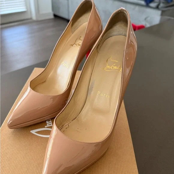 Christian Louboutin Blush Patent Leather Heels - Picture 3 of 5